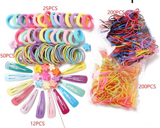 LOT D’ACCESSOIRES POUR CHEVEUX