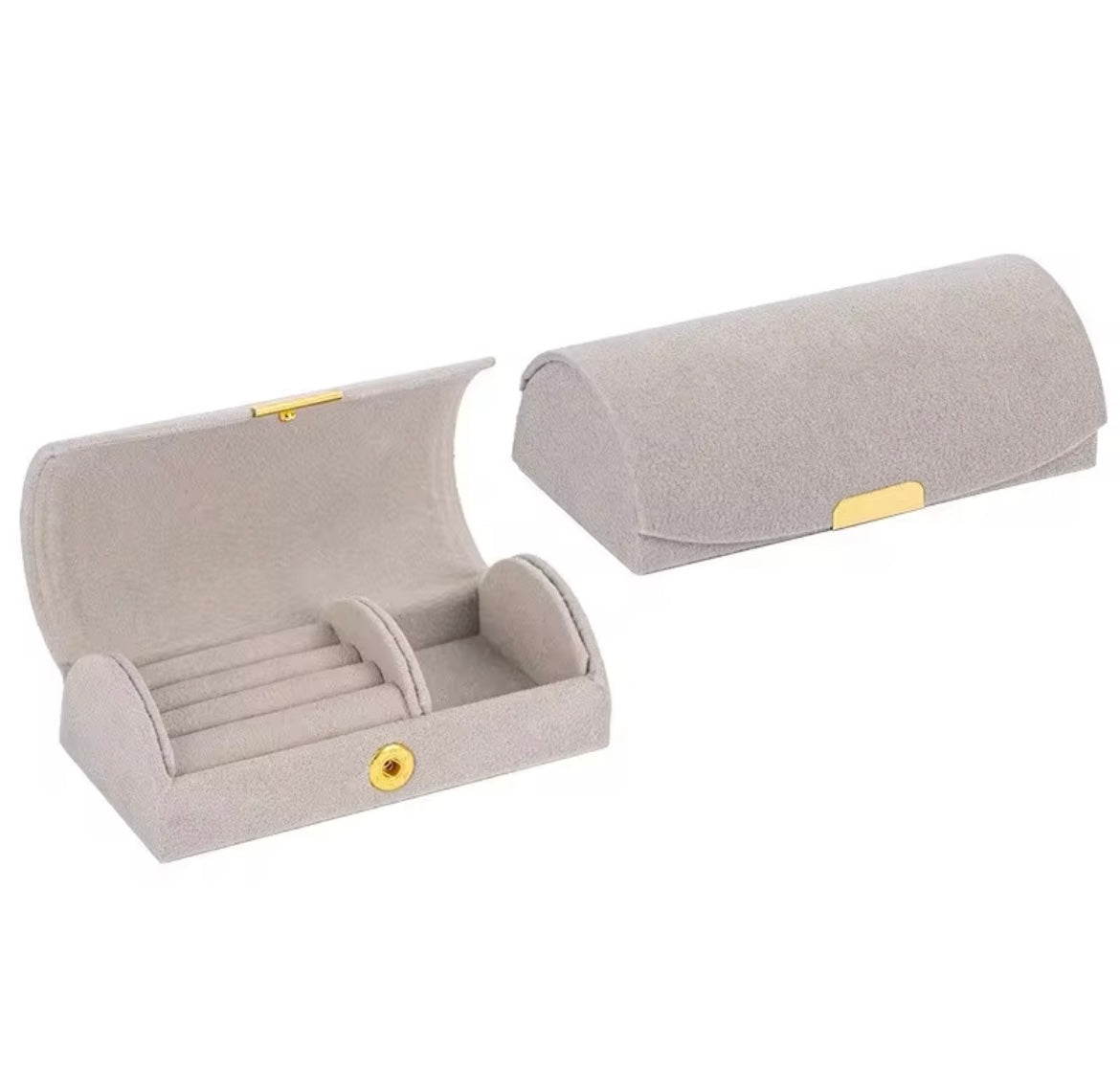 MINI BOITE A BIJOUX EFFET VELOURS