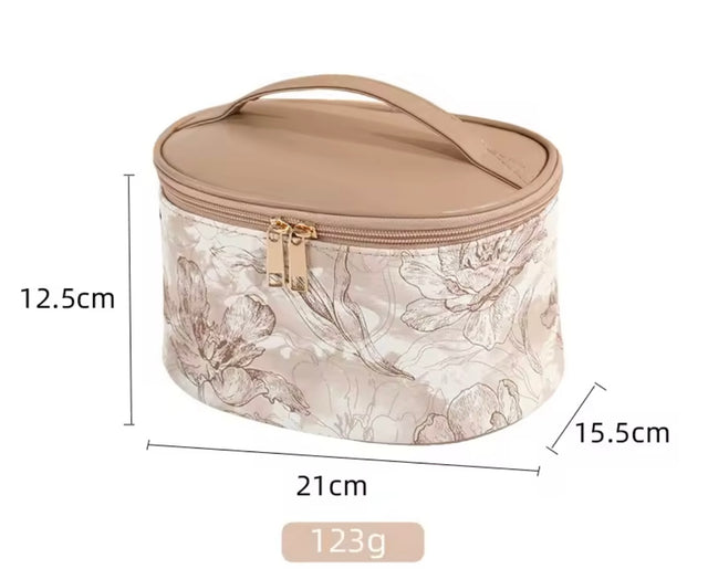 TROUSSE BEAUTÉ ET ÉLÉGANCE 3