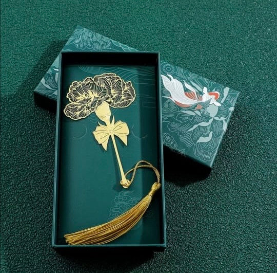 MARQUE PAGE EN METAL