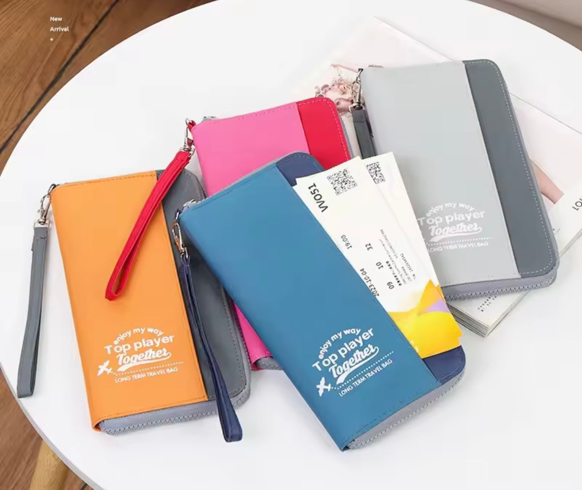 ORGANISATEUR DE VOYAGE COLORÉS