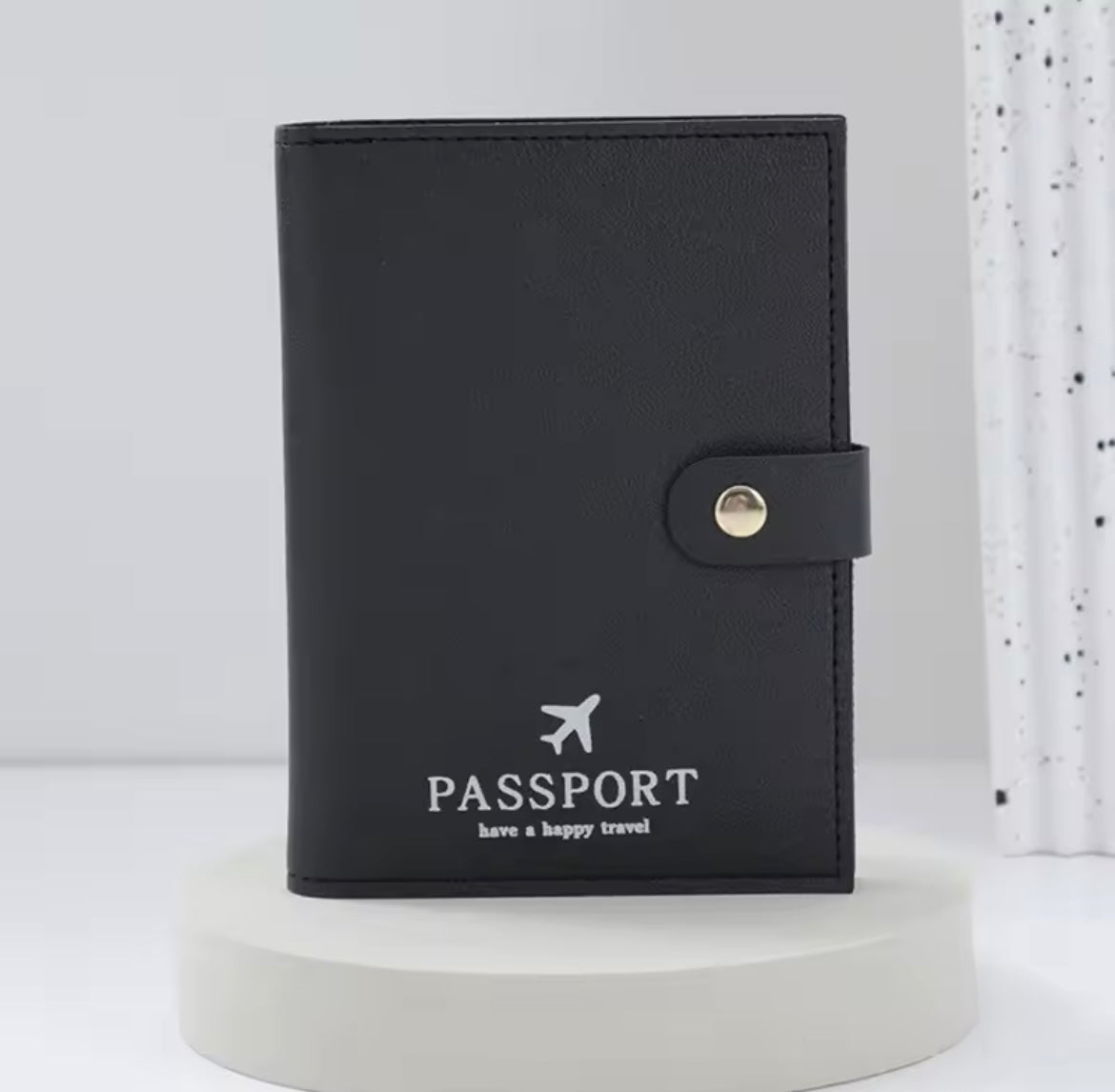 PROTÈGE PASSEPORT MULTIFONCTIONS