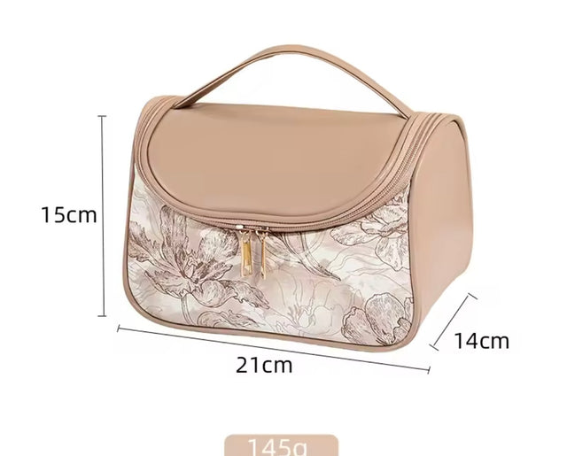 TROUSSE BEAUTÉ ET ÉLÉGANCE 2